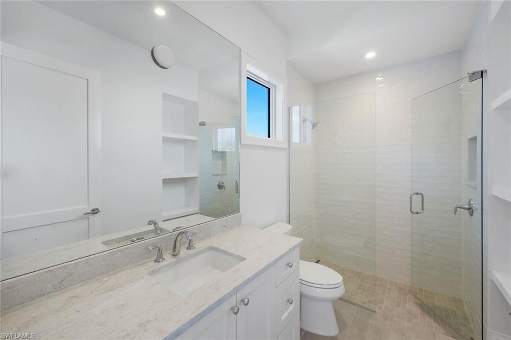 16728 Enclave Cir, Naples, FL 34110 Photo