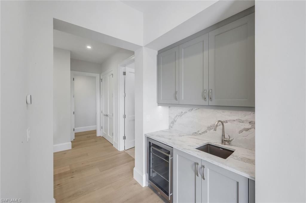 16728 Enclave Cir, Naples, FL 34110 Photo