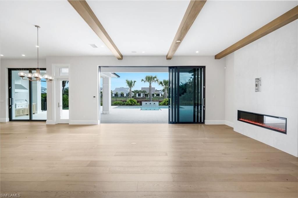 16728 Enclave Cir, Naples, FL 34110 Photo
