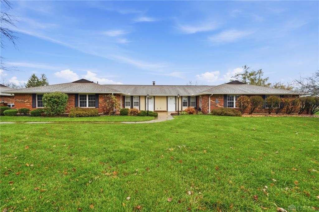 8772 Washington Colony Drive, Dayton, OH 45458 Main Photo