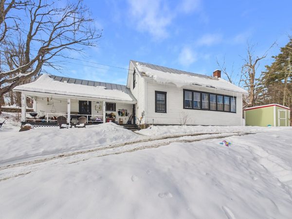 121 Howe Hill Road, Pomfret, VT 05053