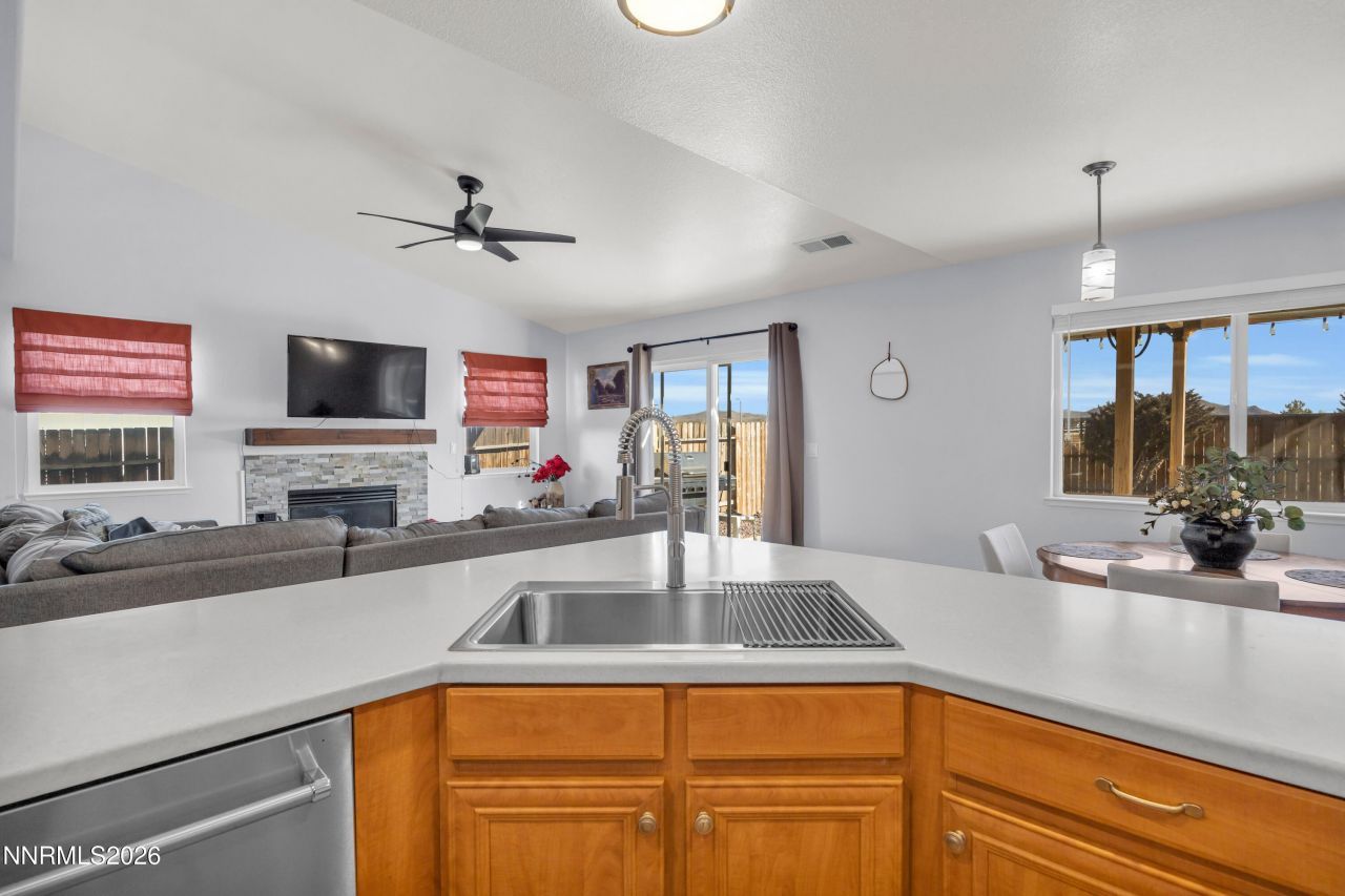 9834 Suncrest Drive, Reno, NV 89506 Photo