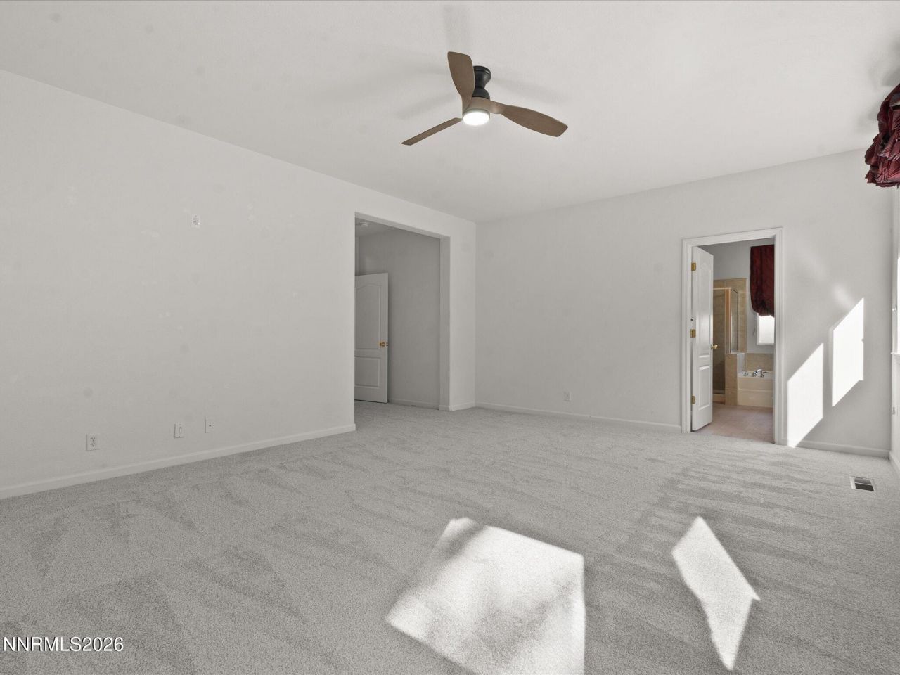 5860 E Hidden Valley Drive, Reno, NV 89502 Photo