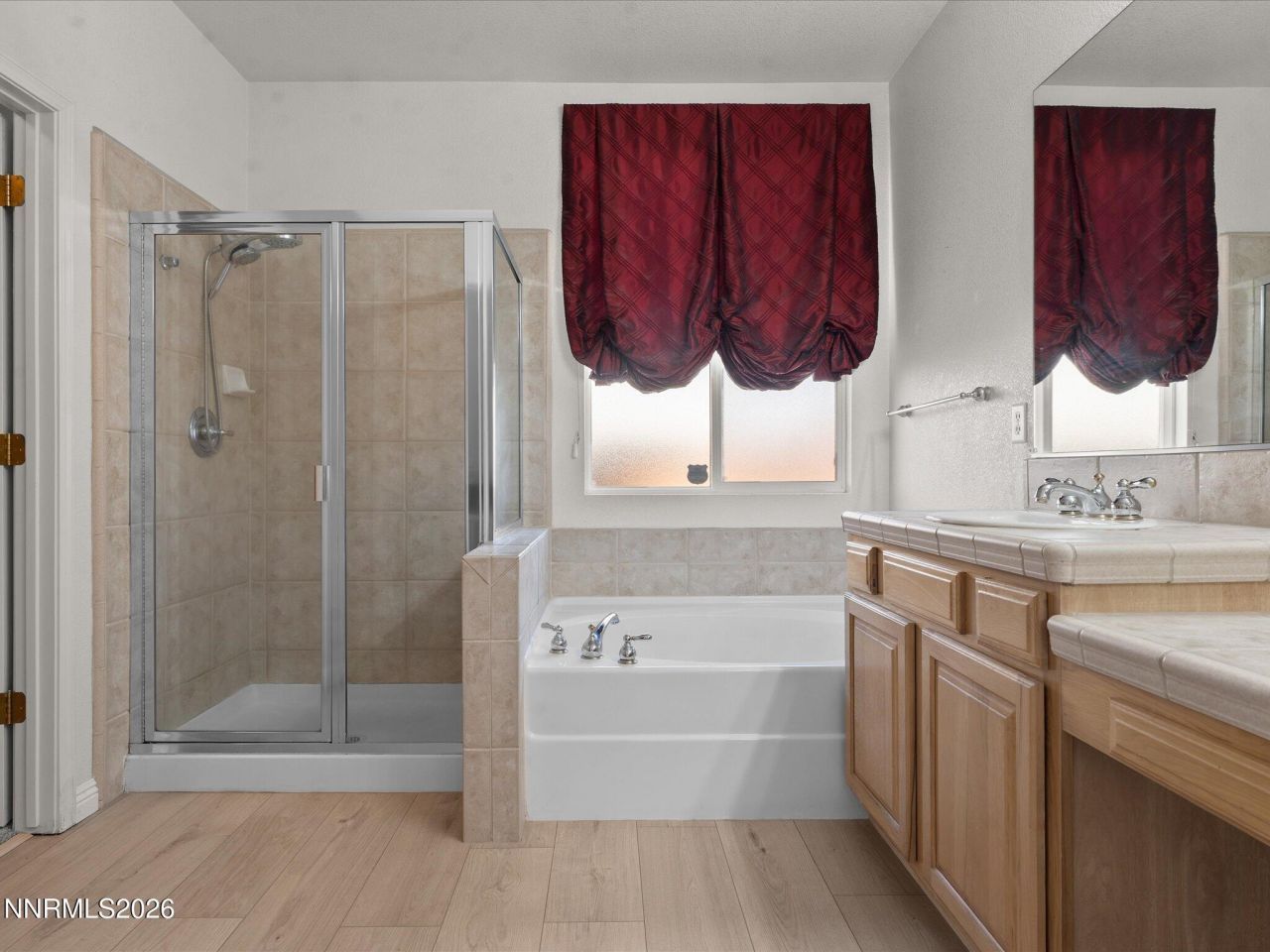 5860 E Hidden Valley Drive, Reno, NV 89502 Photo