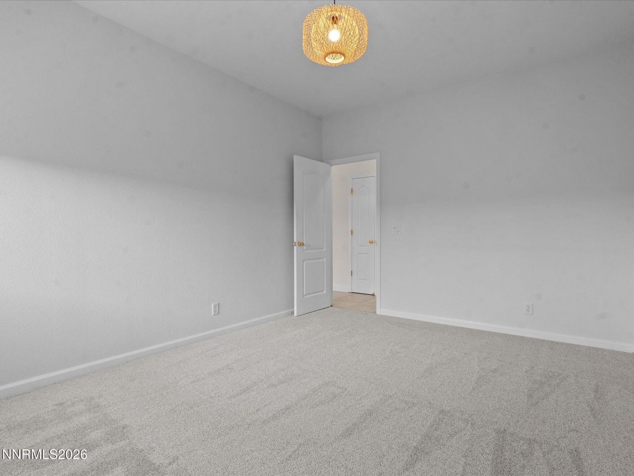 5860 E Hidden Valley Drive, Reno, NV 89502 Photo