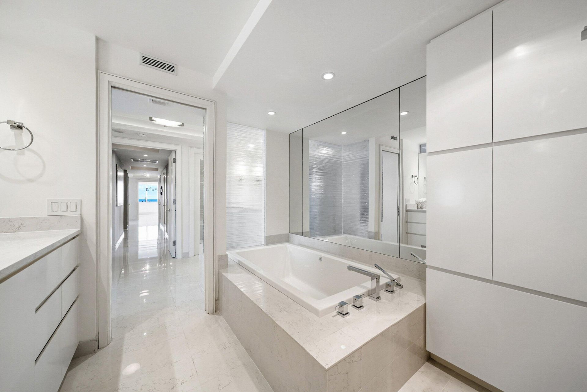 700 S Ocean Boulevard, Unit 501, Boca Raton, FL 33432 Photo