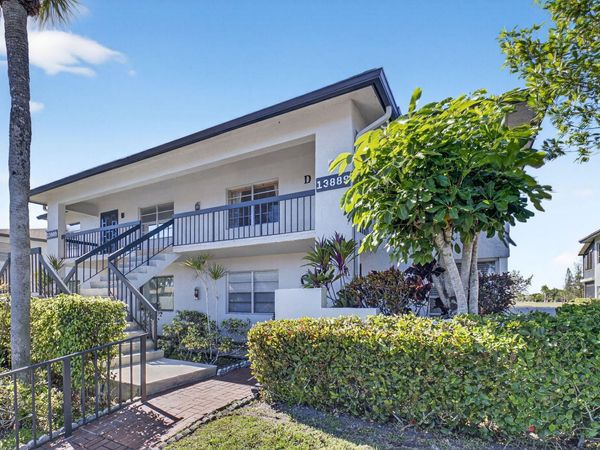 13889 Royal Palm Court, Unit D, Delray Beach, FL 33484