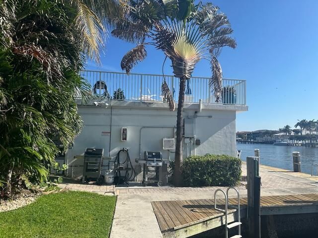 1043 Hillsboro Mile, Unit 18c, Hillsboro Beach, FL 33062 Photo