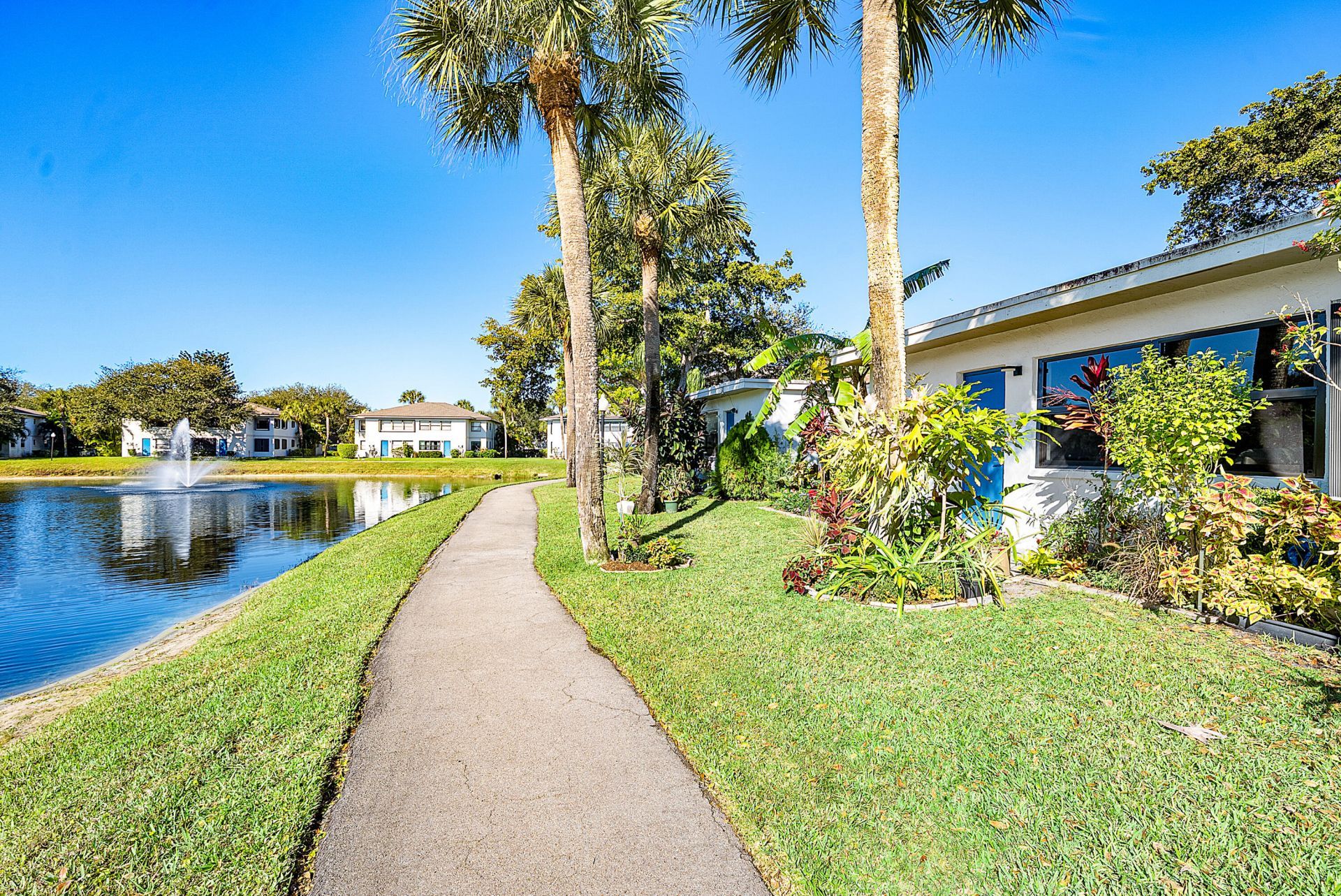 2016 SW 29th Court, Unit 5b1, Delray Beach, FL 33445 Photo