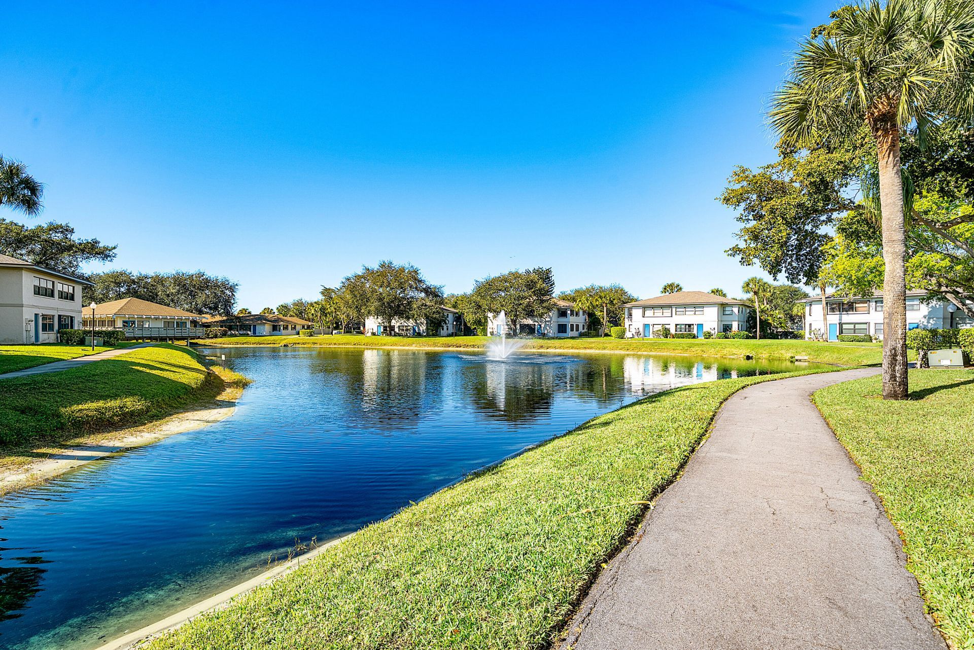 2016 SW 29th Court, Unit 5b1, Delray Beach, FL 33445 Photo