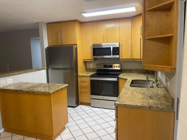 4237 Oak Terrace Drive, Greenacres, FL 33463 Photo