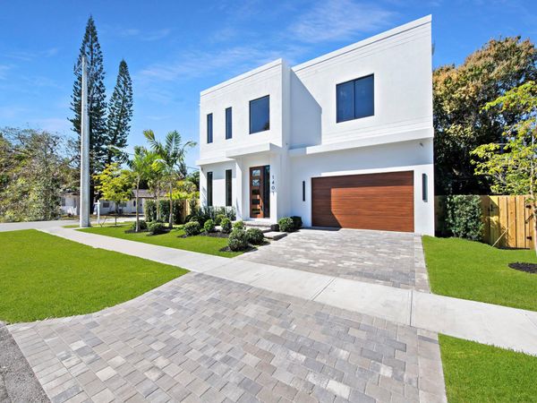 1401 NE 16th Avenue, Fort Lauderdale, FL 33304