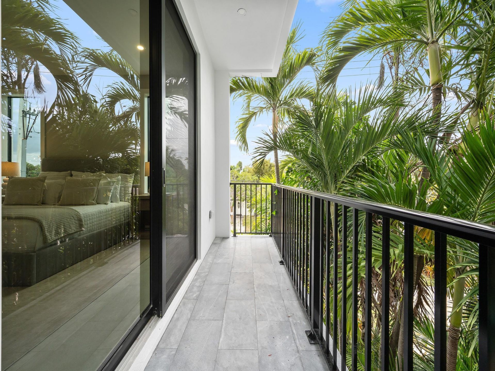 1401 NE 16th Avenue, Fort Lauderdale, FL 33304 Photo