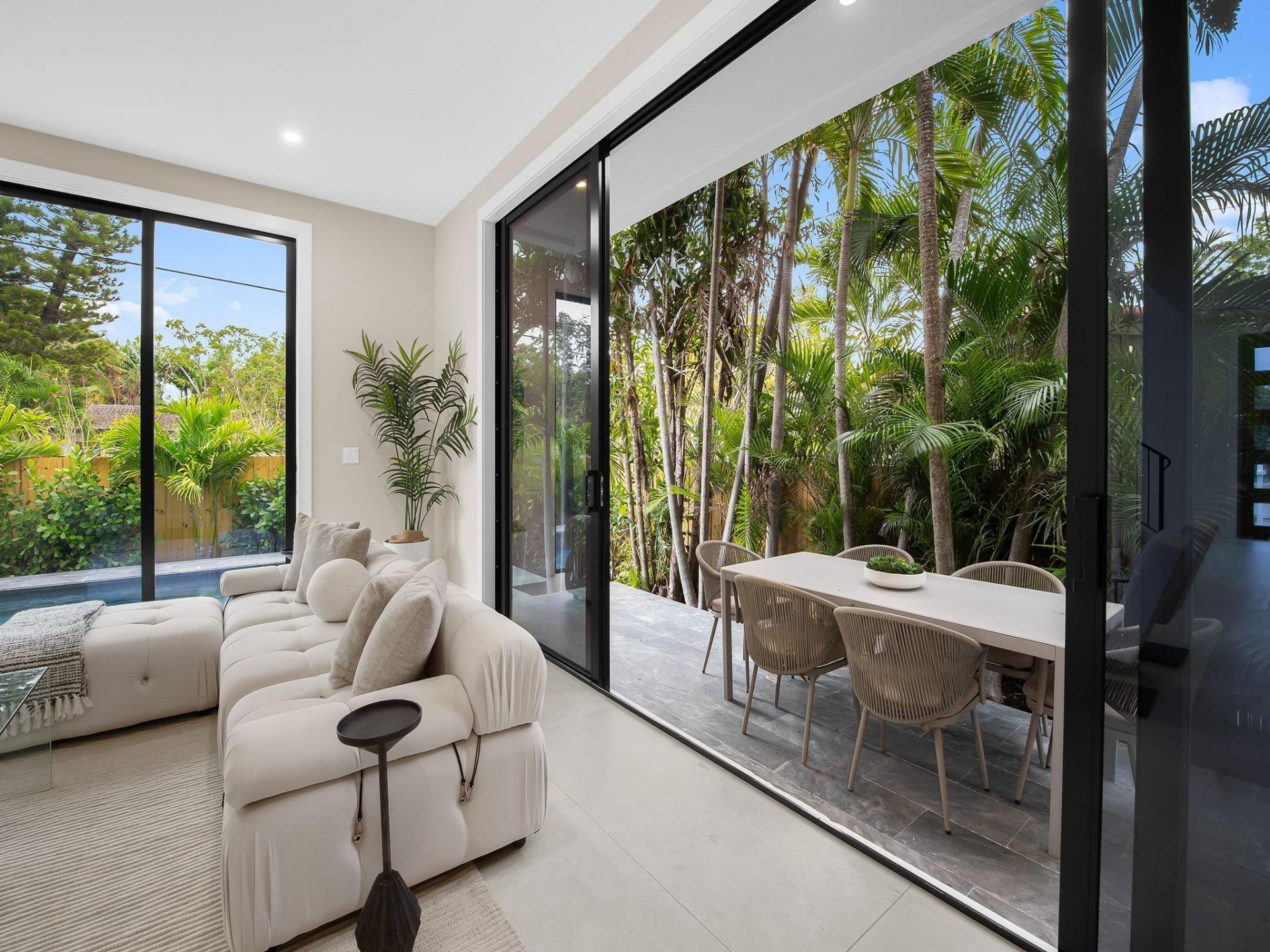 1401 NE 16th Avenue, Fort Lauderdale, FL 33304 Photo