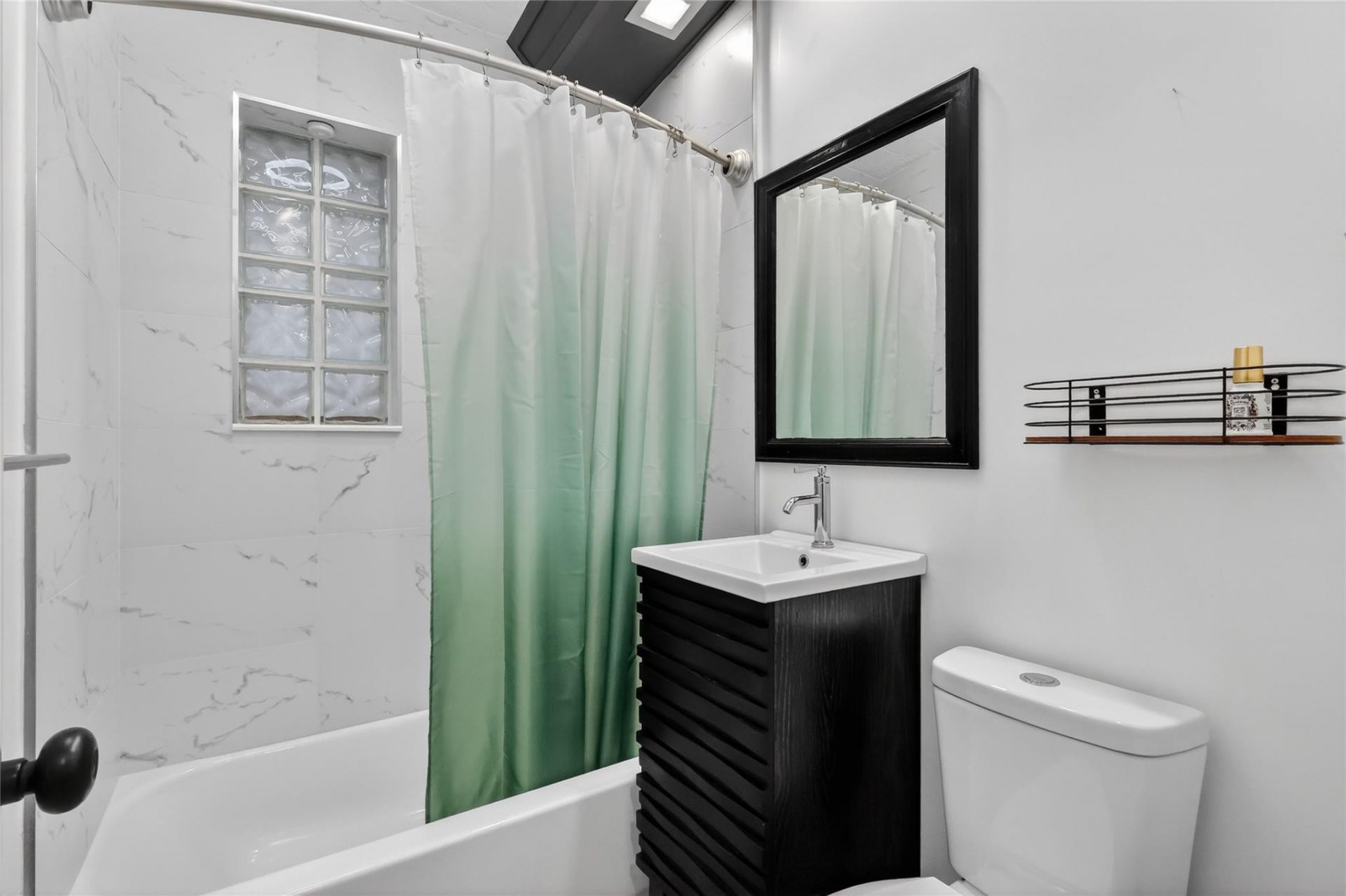 1420 NE 44th St, Pompano Beach, FL 33064 Photo