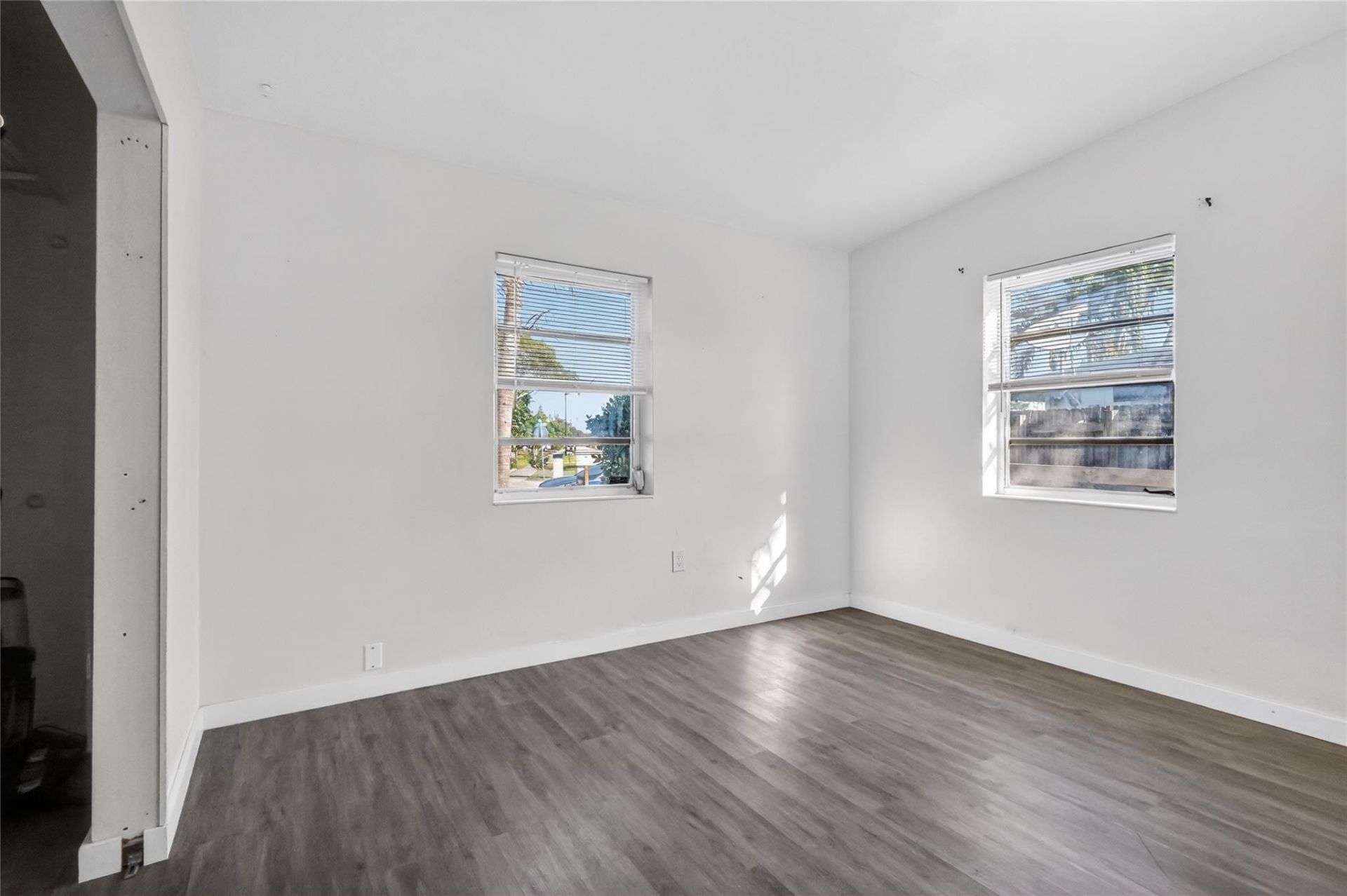 1420 NE 44th St, Pompano Beach, FL 33064 Photo