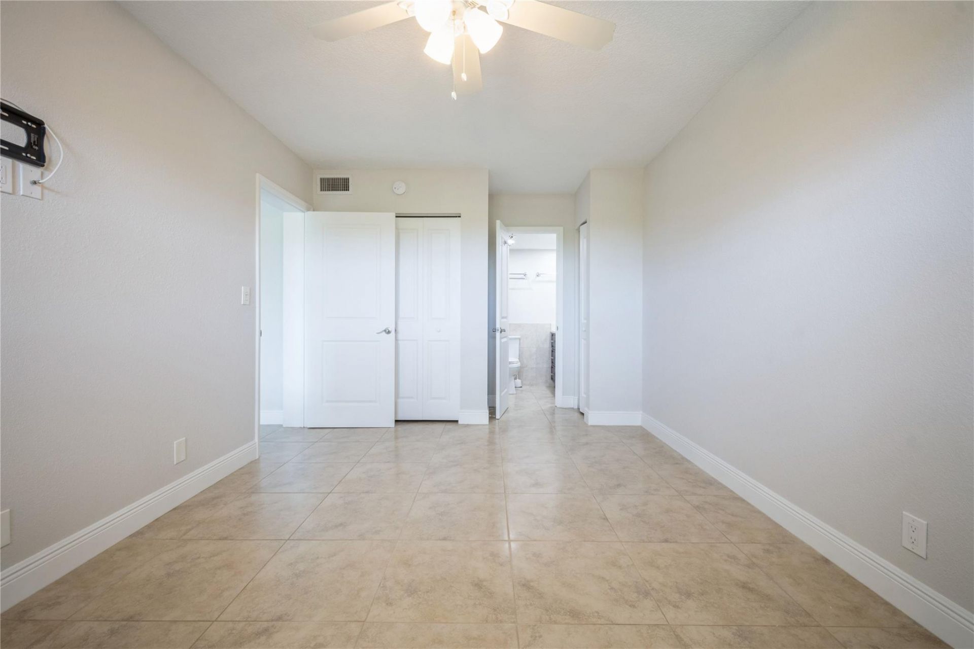 1000 River Reach Dr, Unit 509, Fort Lauderdale, FL 33315 Photo