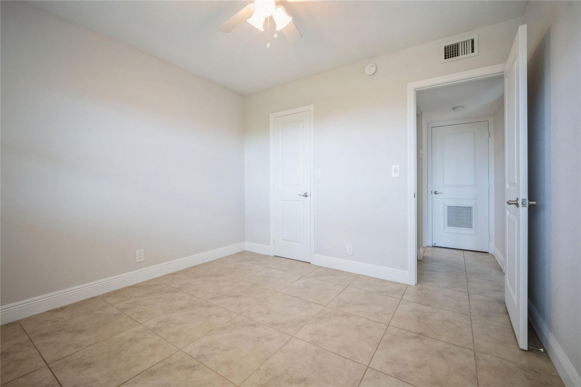 1000 River Reach Dr, Unit 509, Fort Lauderdale, FL 33315 Photo