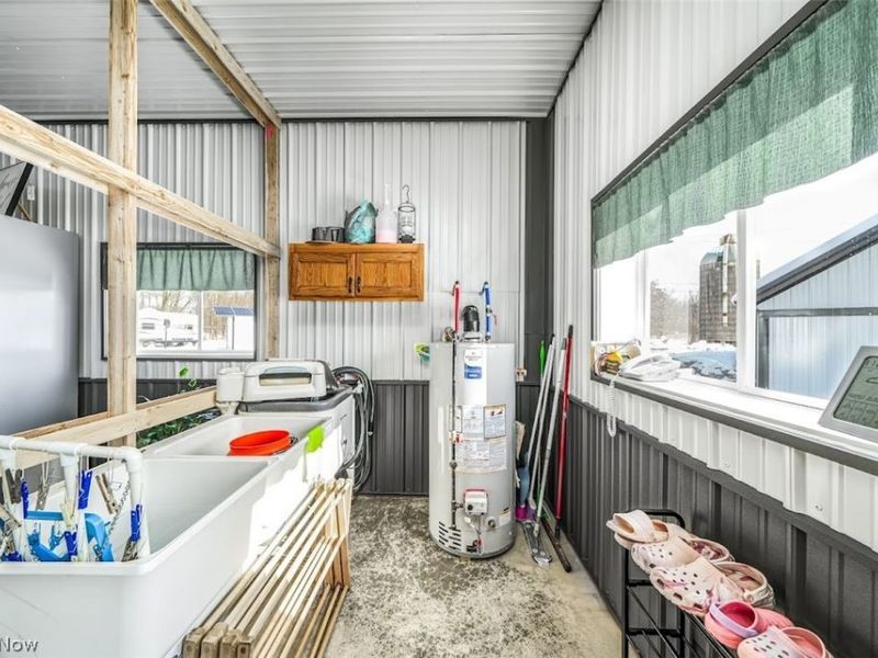 7561 Rockwood Road, Windsor, OH 44099 Photo 11