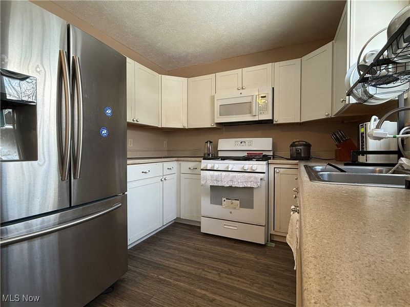 1113 Smithfarm Avenue, Akron, OH 44305 Photo 7