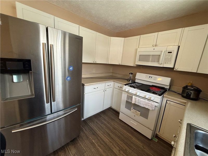 1113 Smithfarm Avenue, Akron, OH 44305 Photo 8