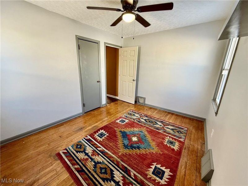 11011 Wallingford Avenue, Garfield Heights, OH 44125 Photo 16