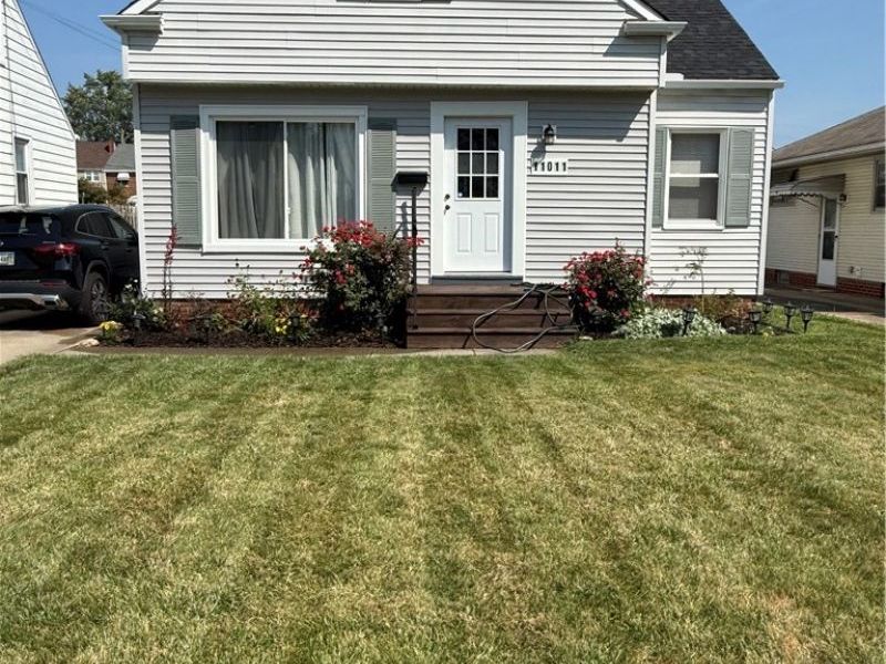 11011 Wallingford Avenue, Garfield Heights, OH 44125 Photo 2