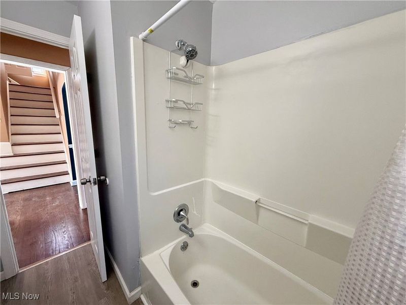 11011 Wallingford Avenue, Garfield Heights, OH 44125 Photo 20