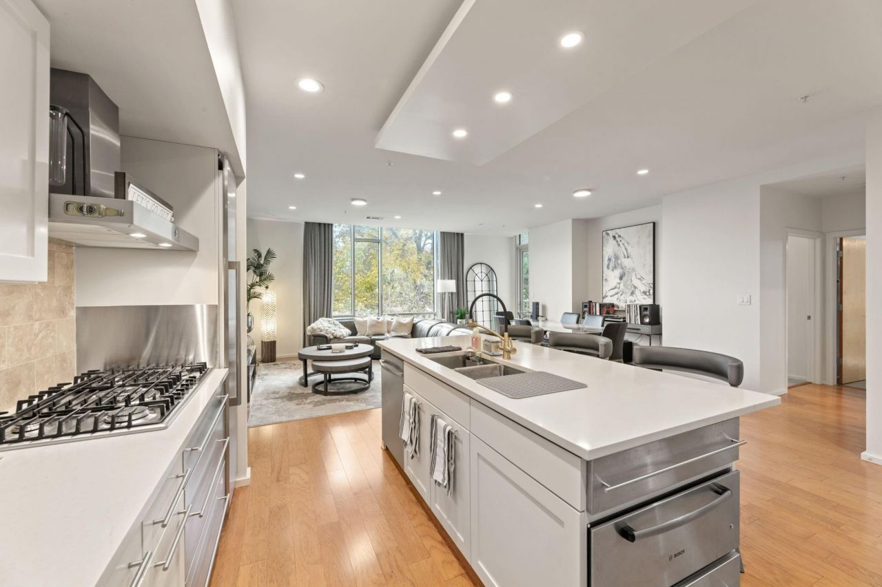 1600 Barton Springs Rd, Unit 4204, Austin, TX 78704 Main Photo