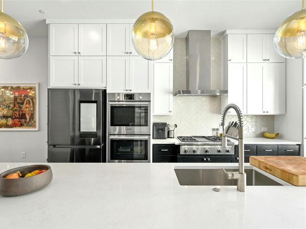 4604 Longevity DR, Austin, TX 78731