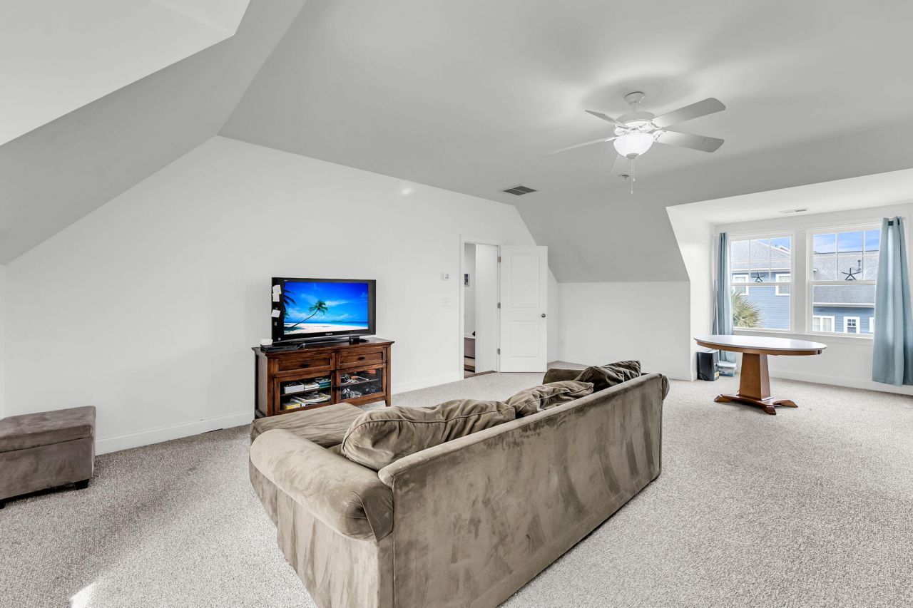 3001 Sturbridge Road Photo 35