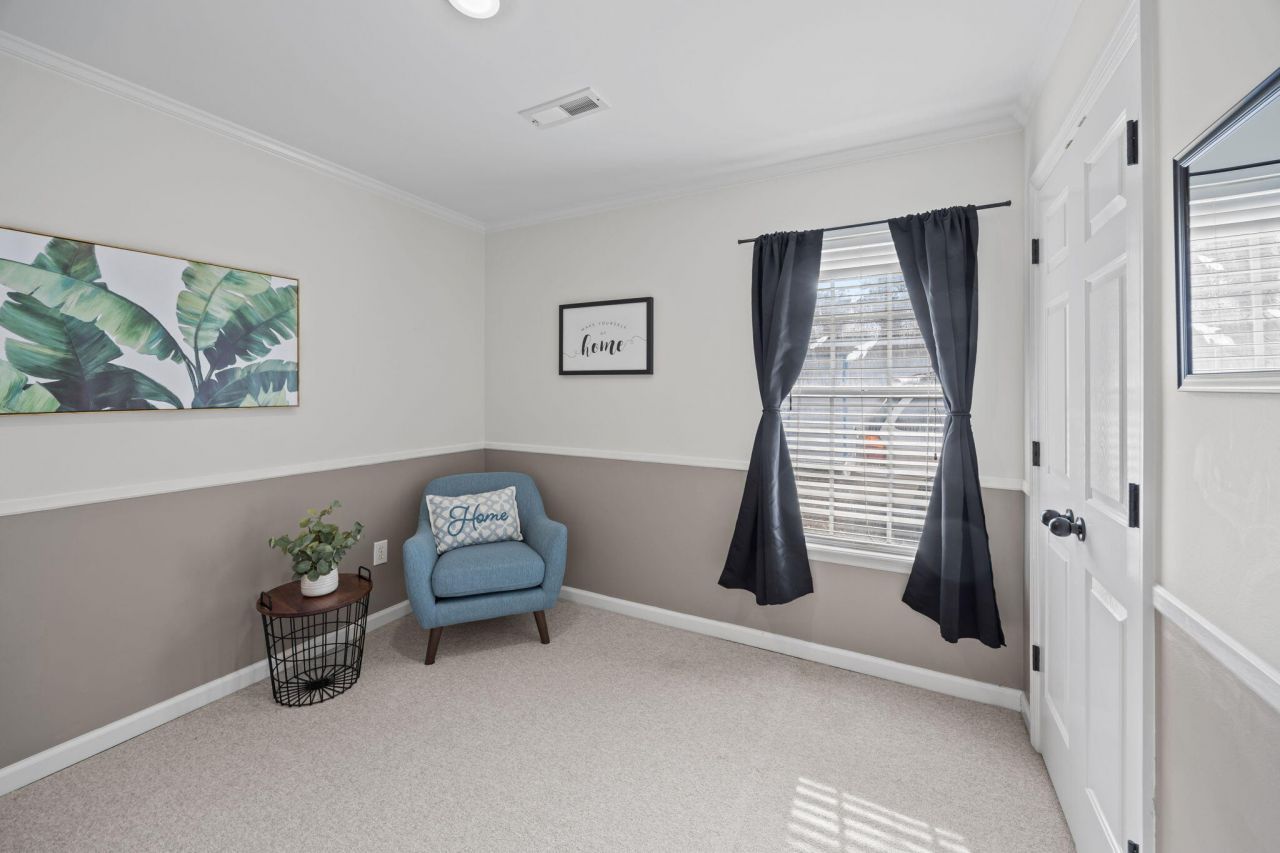 1204 Raptor Drive Photo 12