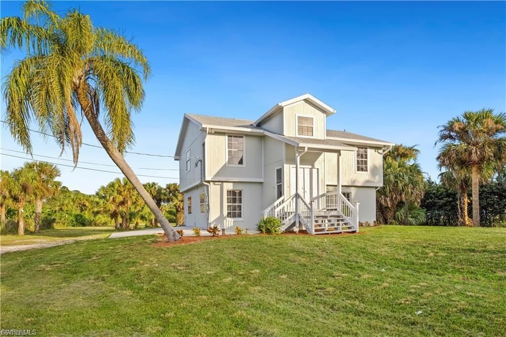 260 13th St Sw, Naples, FL 34117 Photo