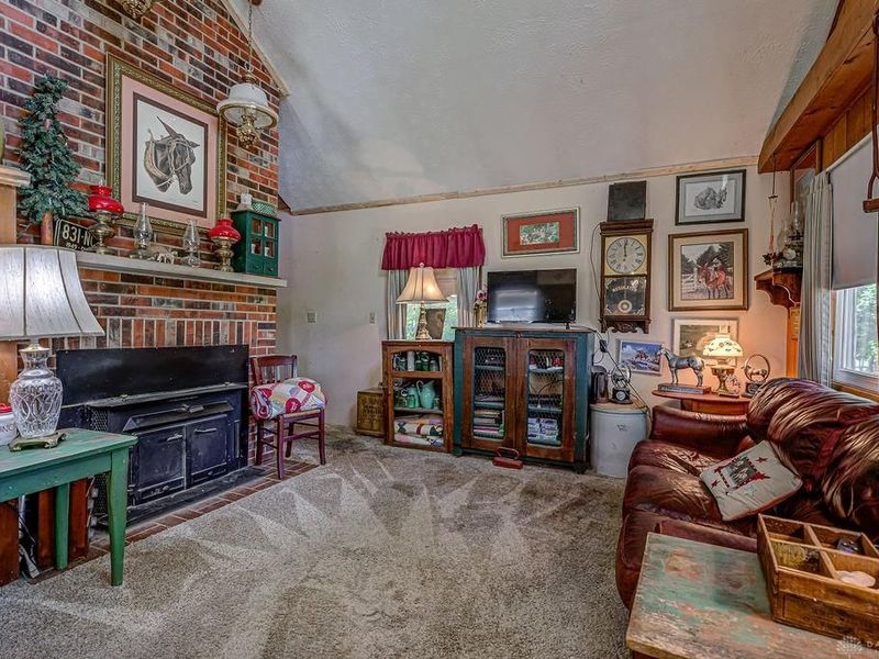 1222 Oxford Germantown Road, Camden, OH 45311 Photo 7