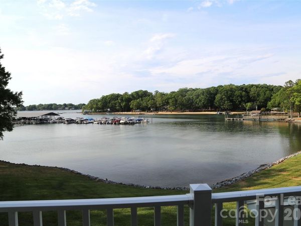 7423 Mariner Cove Drive , Cornelius, NC 28031
