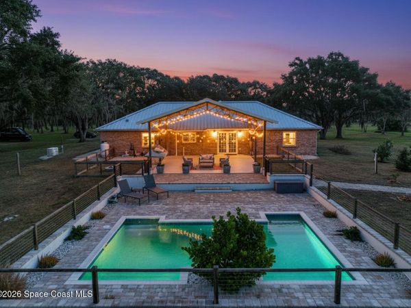 2940 Flounder Creek Road, Mims, FL 32754