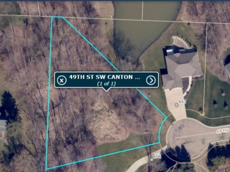 49th Street SW, Canton, OH 44706 Photo 2