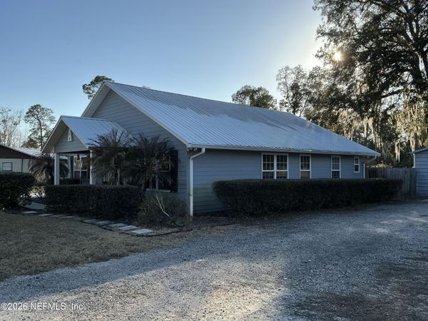 117 UNDERWOOD Drive, Palatka, FL 32177