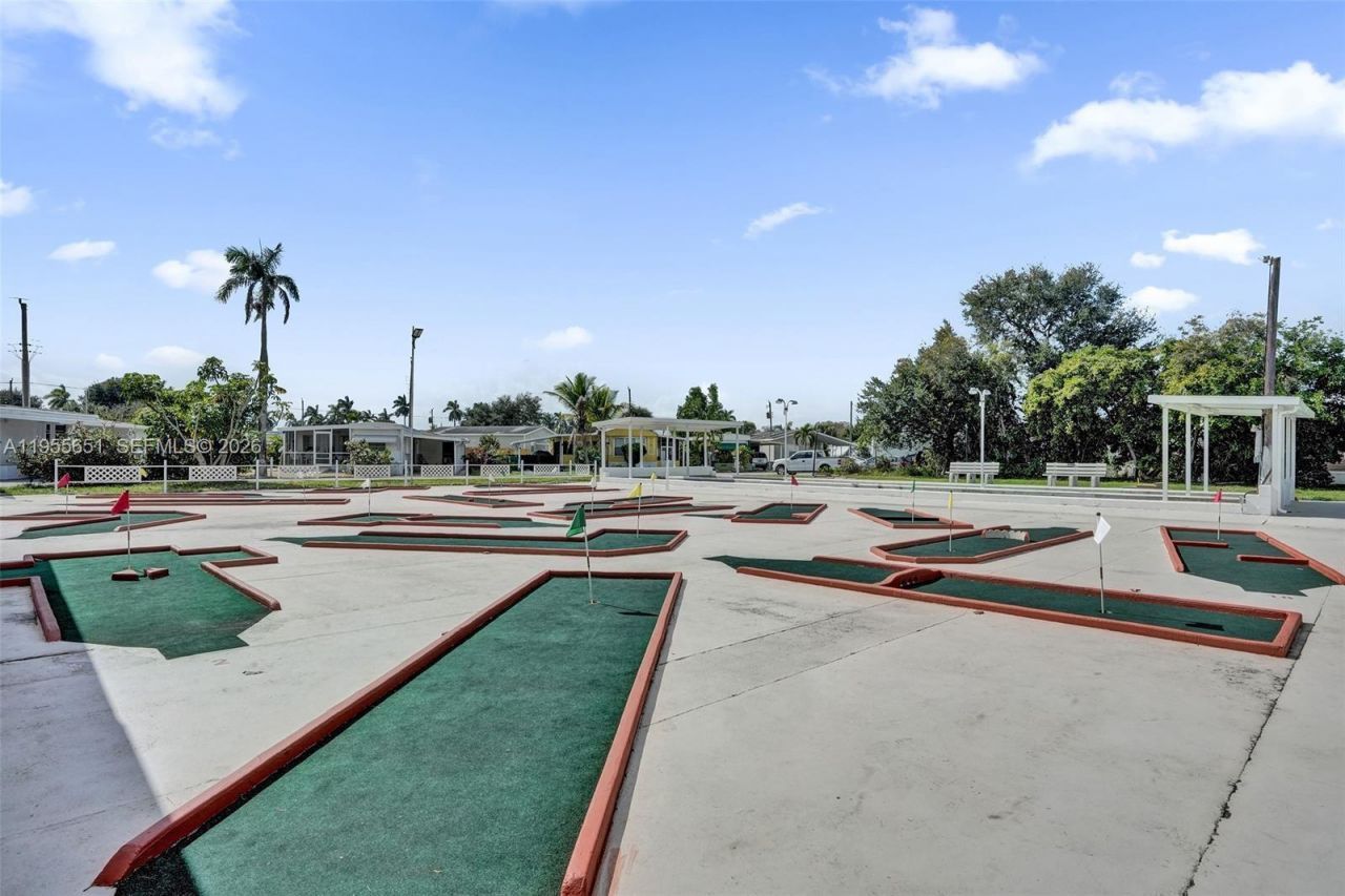 1981 SW 83rd Ave, Davie, FL 33324 Photo