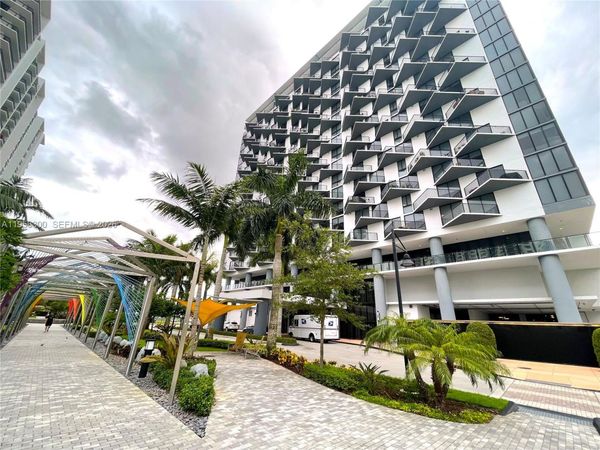 5252 NW 85th Ave, Unit 904, Doral, FL 33166