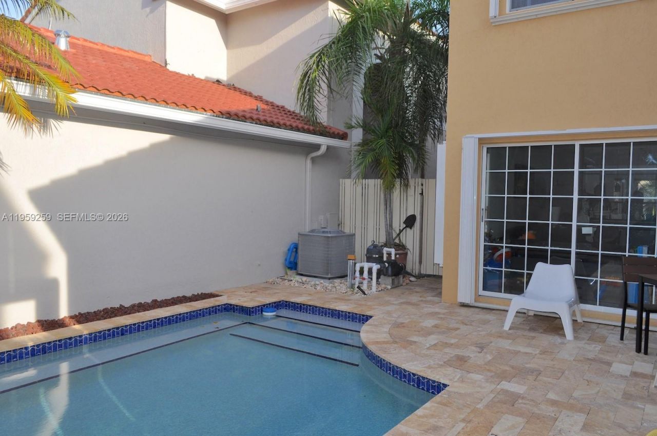 1115 River Birch St, Hollywood, FL 33019 Photo