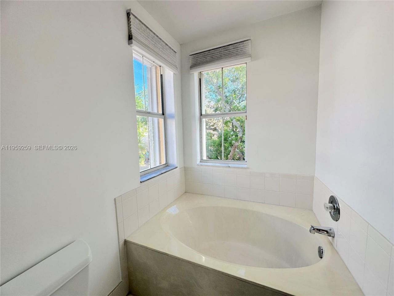 1115 River Birch St, Hollywood, FL 33019 Photo
