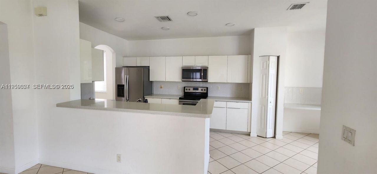 866 Golden Cane Dr, Weston, FL 33327 Photo