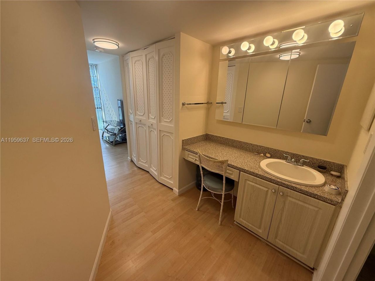 3475 N Country Club Dr, Unit 408, Aventura, FL 33180 Photo
