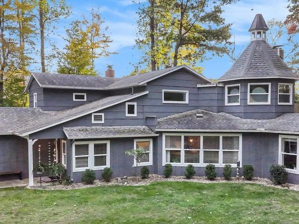 3424 E Bristol Street, Elkhart, IN 46514