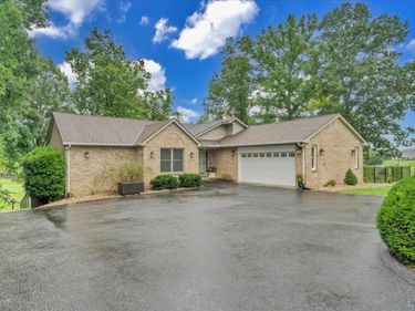1037 Whitetail Drive, Huddleston, VA 24104