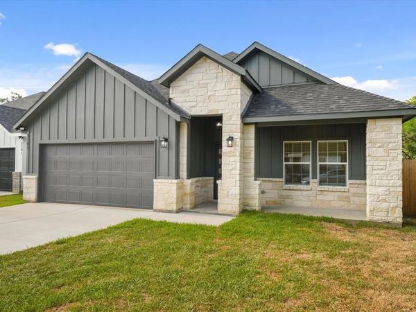 3505 Thannisch Avenue, Fort Worth, TX 76105