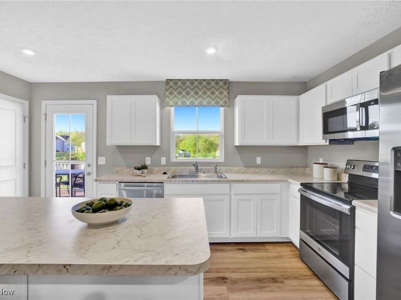 3575 Kenyon Creek Avenue NW, Massillon, OH 44647 Photo 16