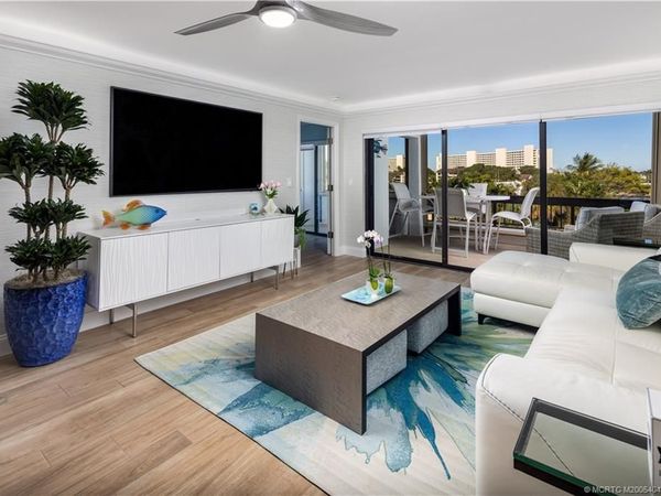 1030 US 1 Highway, Unit 313, North Palm Beach, FL 33408