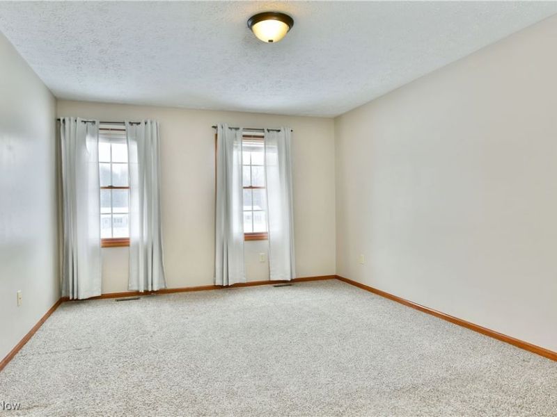 658 Center Street W, Warren, OH 44481 Photo 20